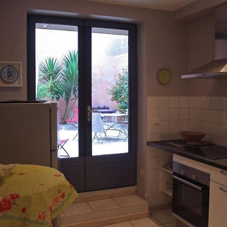 Arlette La Petite Maison Arlesienne Exterior foto